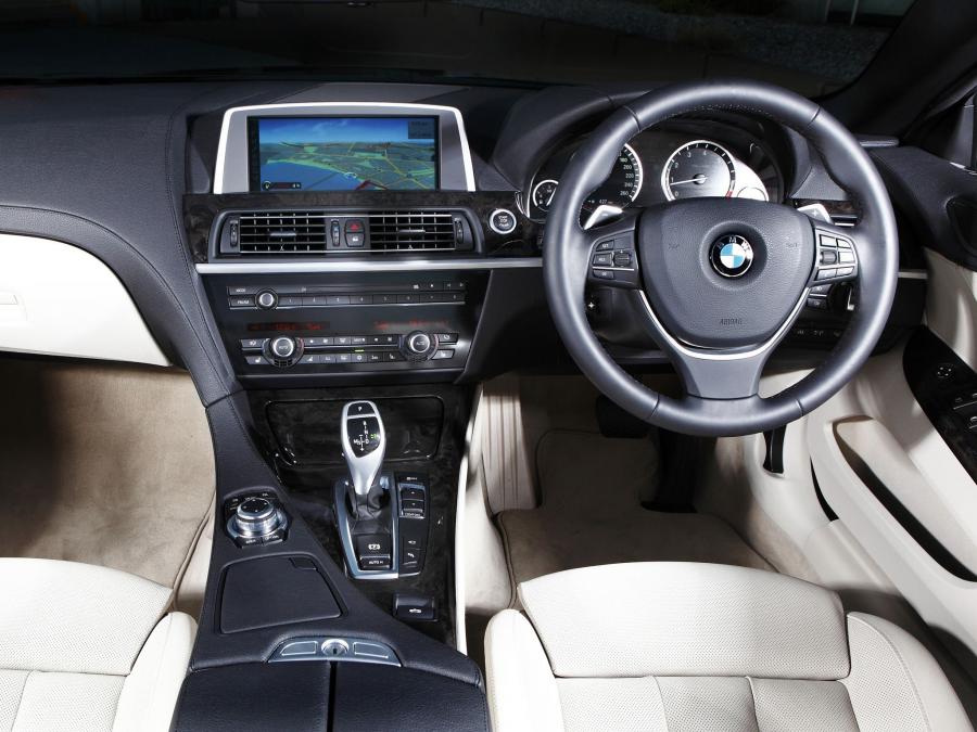  BMW 650i Convertible 2011 года  (AU) (фото 3 из 12)
